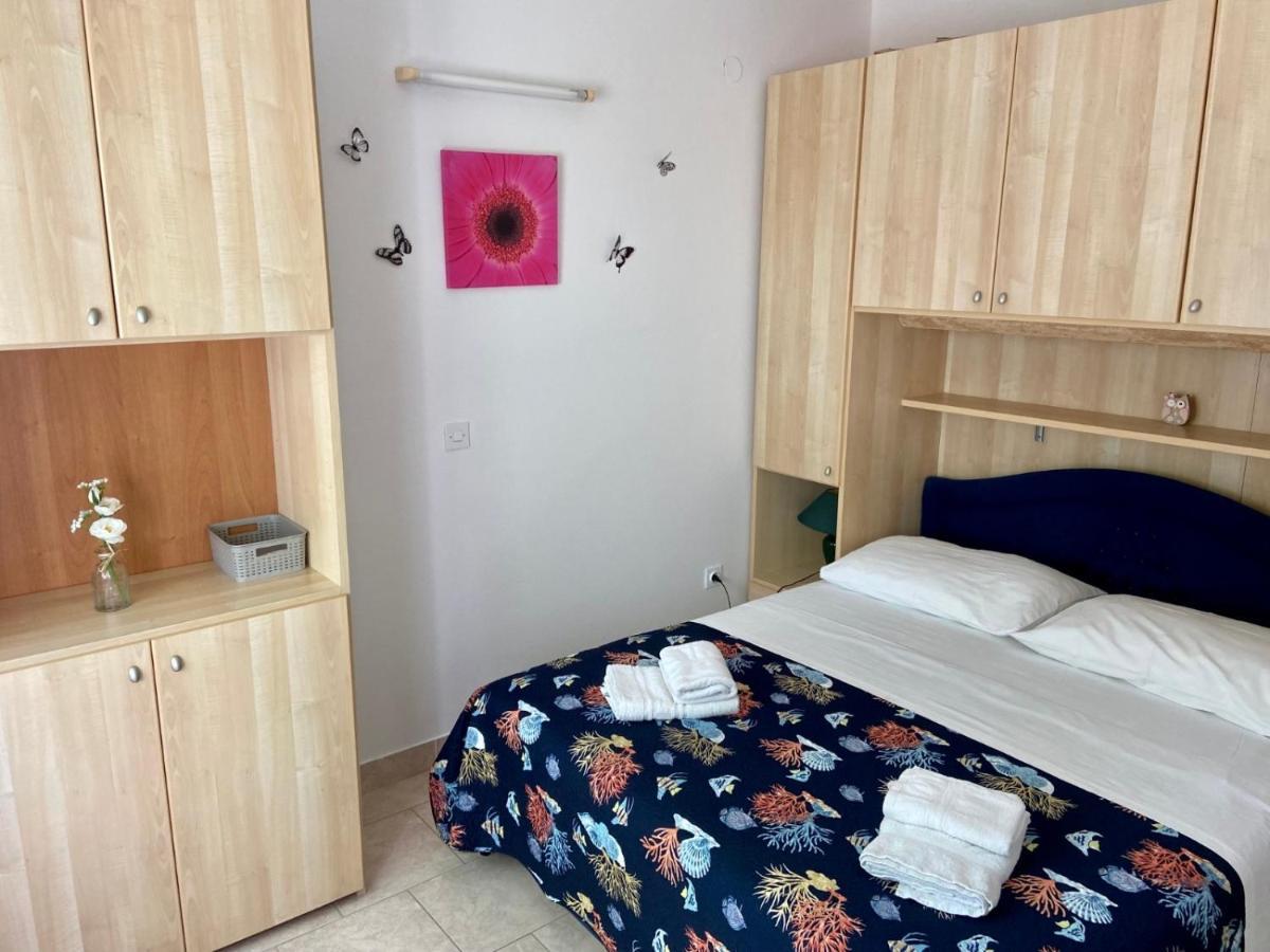 Apartments Tri Zala Zrnovo Exterior photo